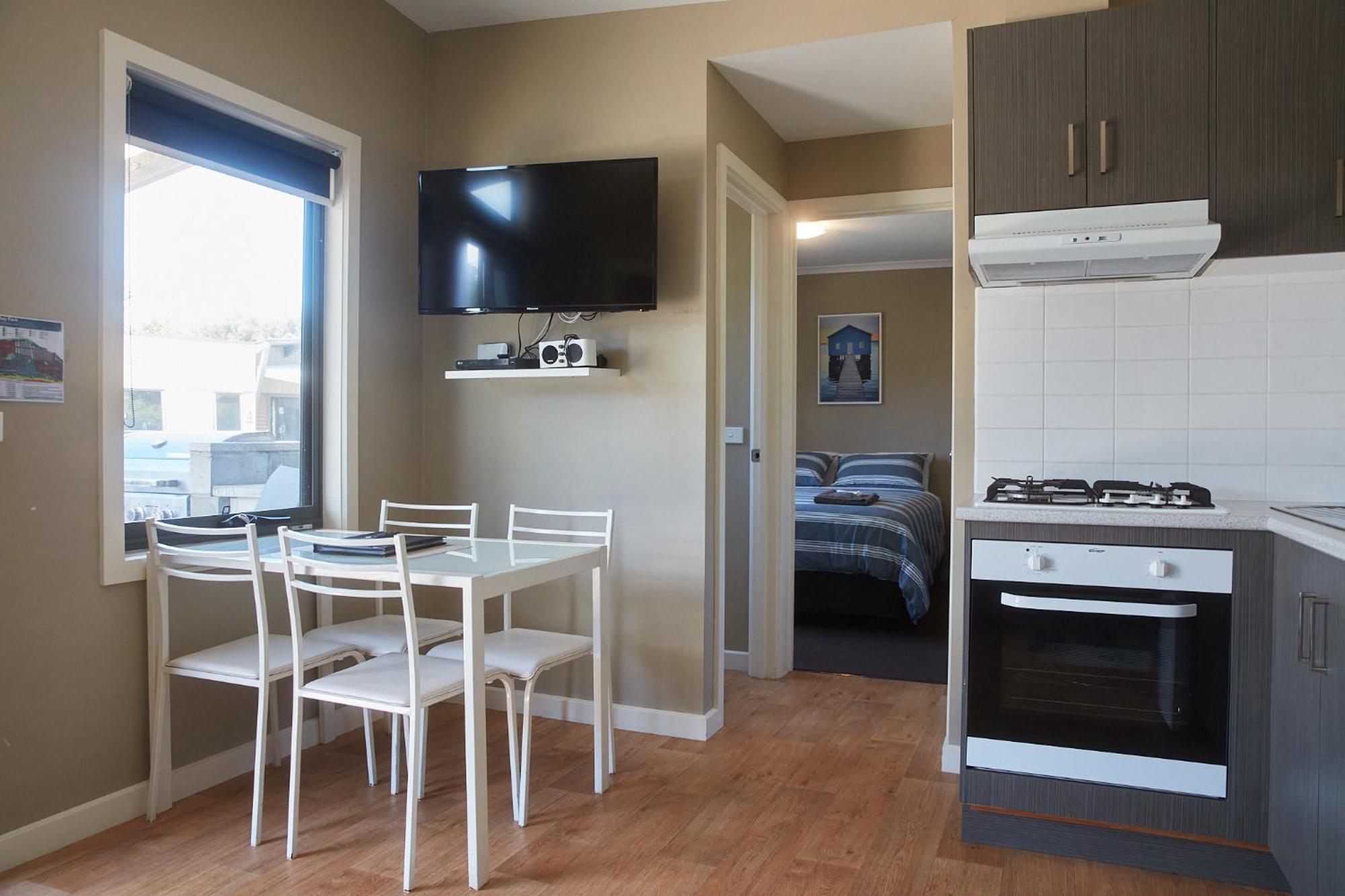 Surfside Holiday Park Warrnambool Buitenkant foto